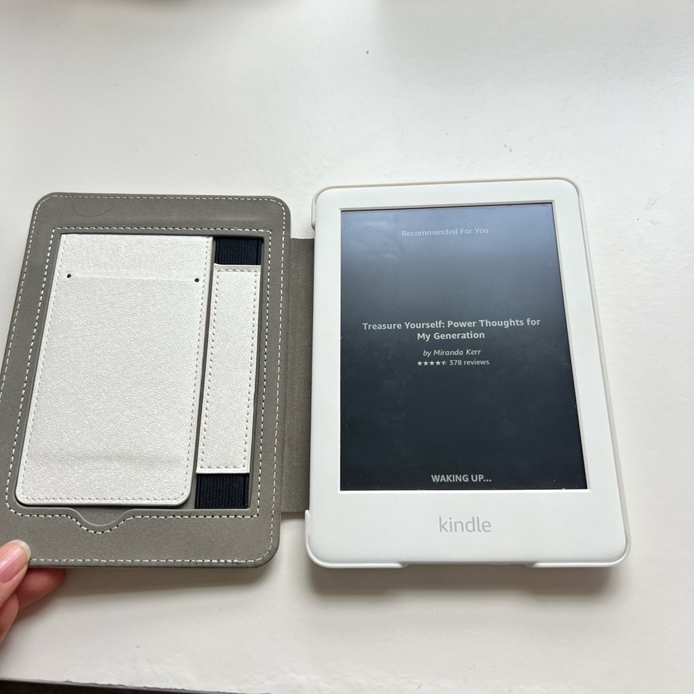 Kindle White with the case